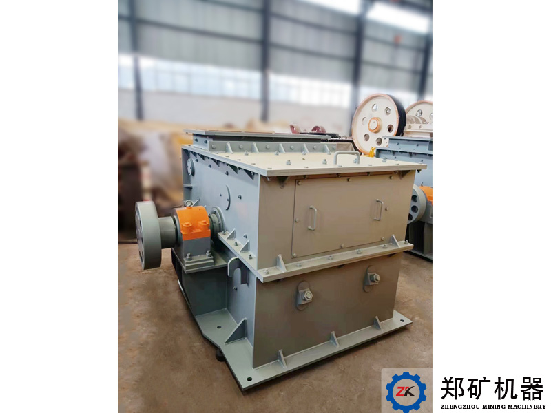 甘肅蘭州環(huán)錘破碎機(jī)PCH0606破碎鹽塊項目